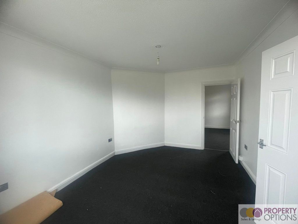 Property photo 2 of 13 Image 2