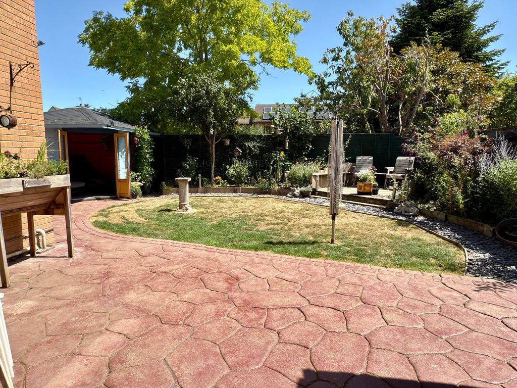 Property photo 2 of 15