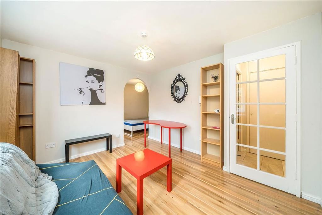 Property photo 3 of 5