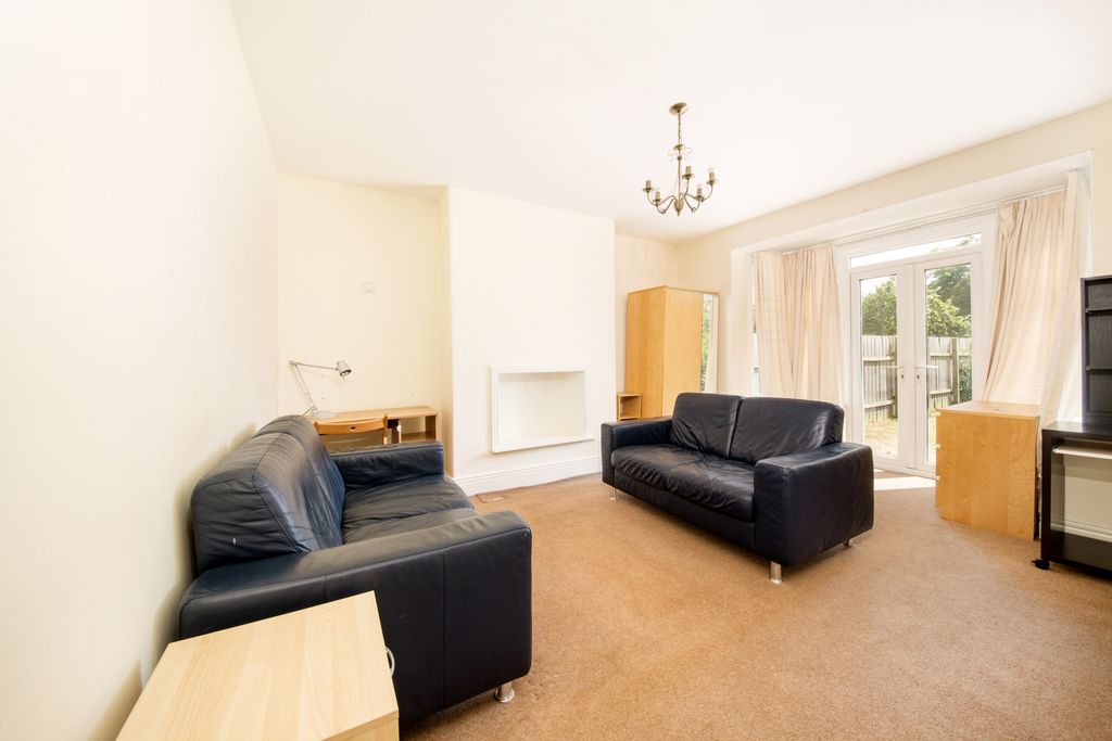 Property photo 2 of 9 45 Fenham Hall Drive