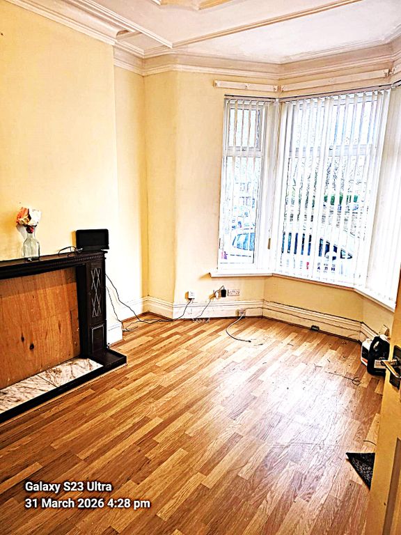 Property photo 2 of 8