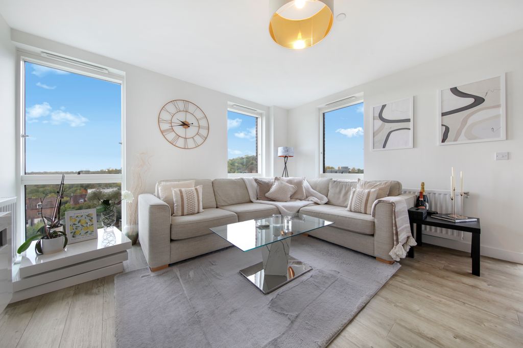 Property photo 2 of 15