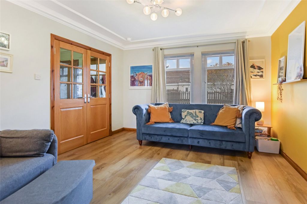 Property photo 2 of 22 Picture No. 02