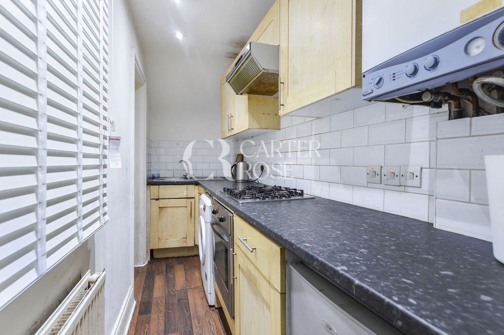 Property photo 2 of 4