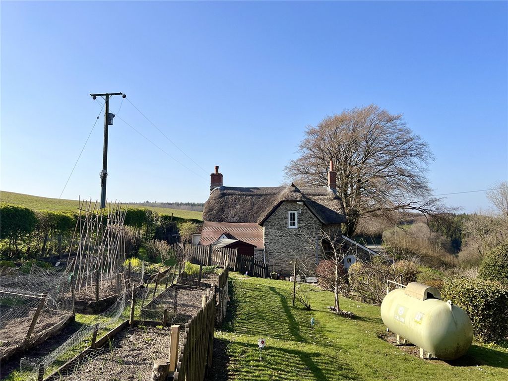 Property photo 3 of 17 Picture No. 16