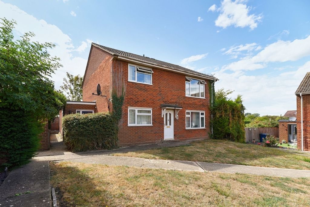 Property photo 1 of 16