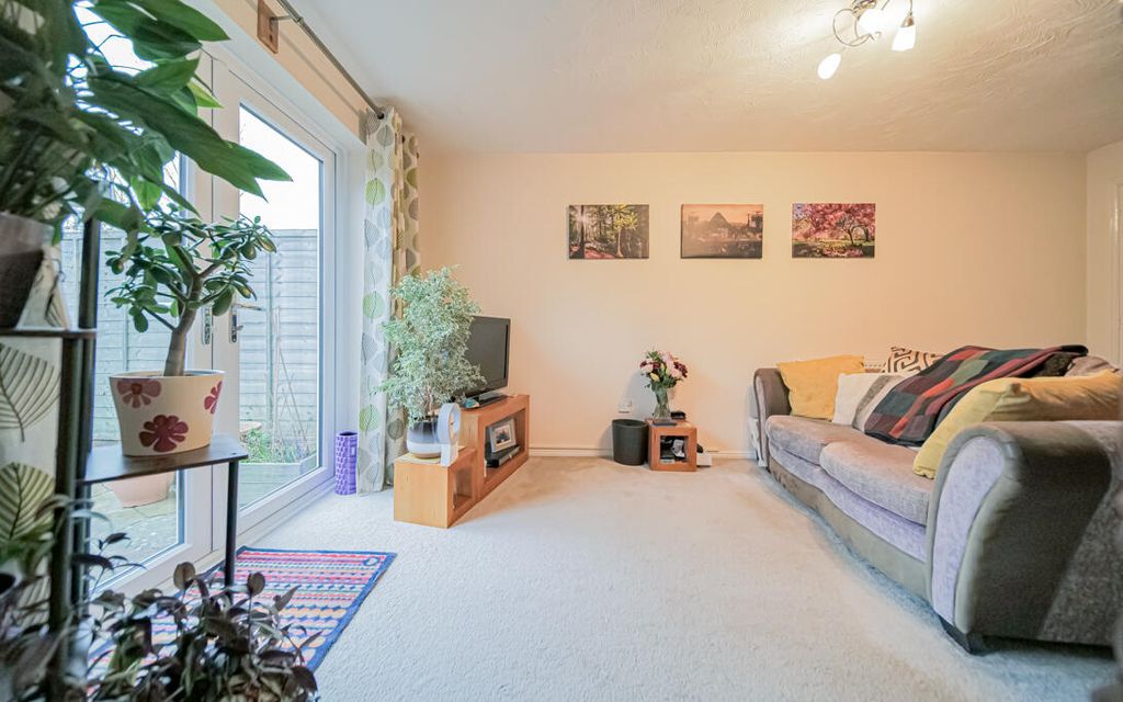 Property photo 3 of 12 P1068037-Edit-2.Jpg