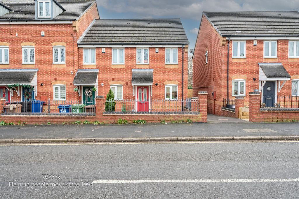 Property photo 1 of 6 Webbs-40.Jpg