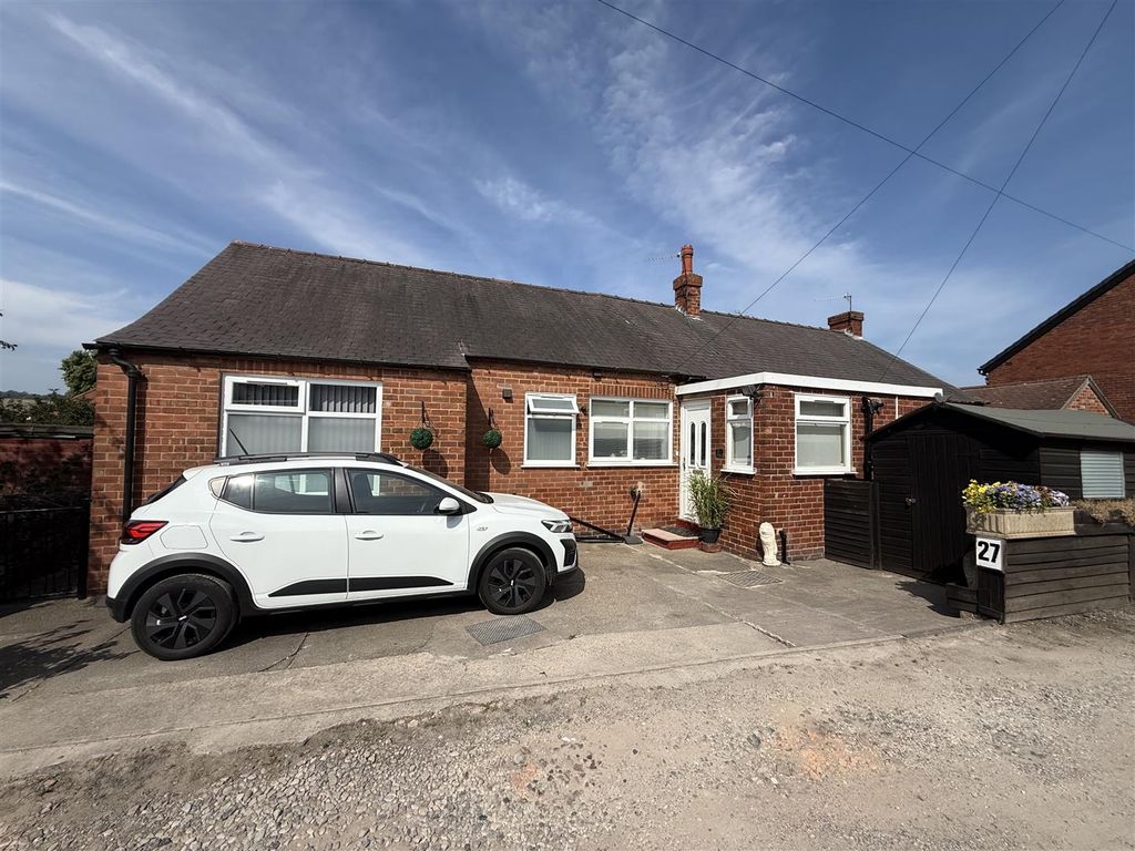 Property photo 1 of 15 Field Lane 27.Jpg