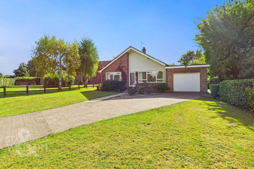 Property photo 1 of 27