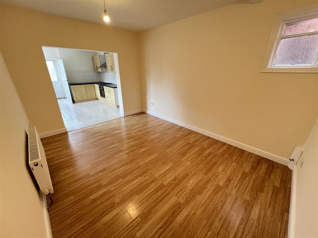 Property photo 3 of 13 Img_3003.Jpg