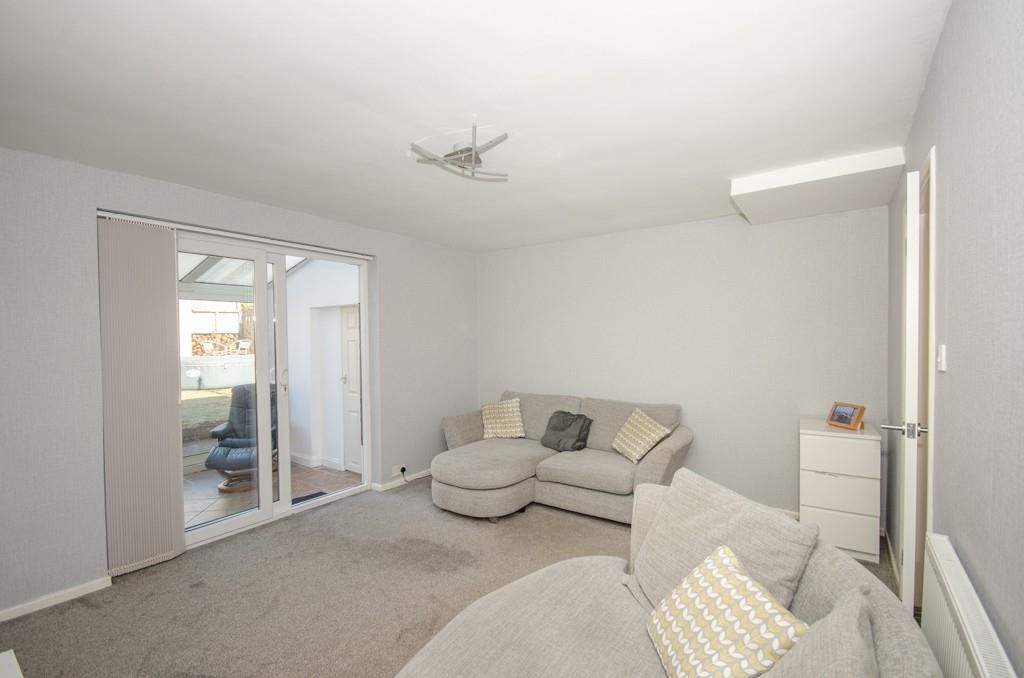 Property photo 3 of 20 Lounge Pic 2.Jpg