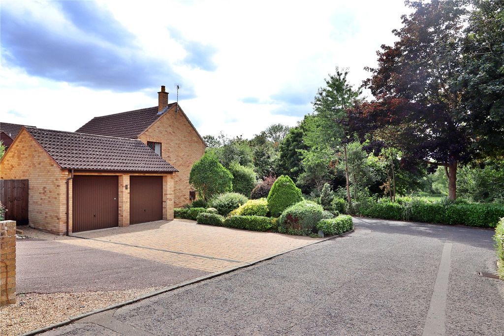 Property photo 2 of 21 Picture No. 01