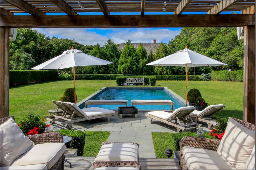 Property photo 3 of 26