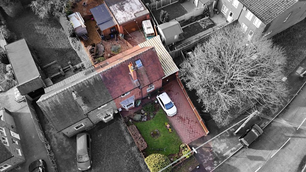 Property photo 1 of 29