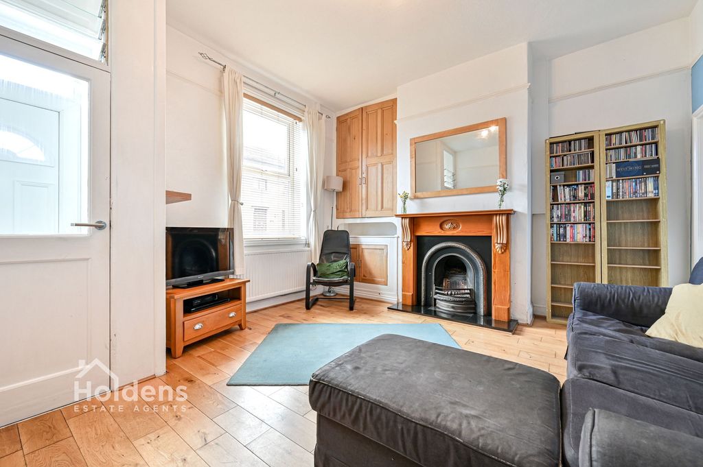 Property photo 2 of 15