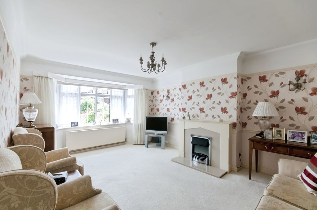 Property photo 2 of 19 Pbox-Img.Jpg