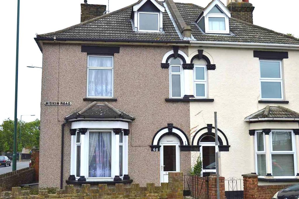 Property photo 1 of 10 Front (Exterior)