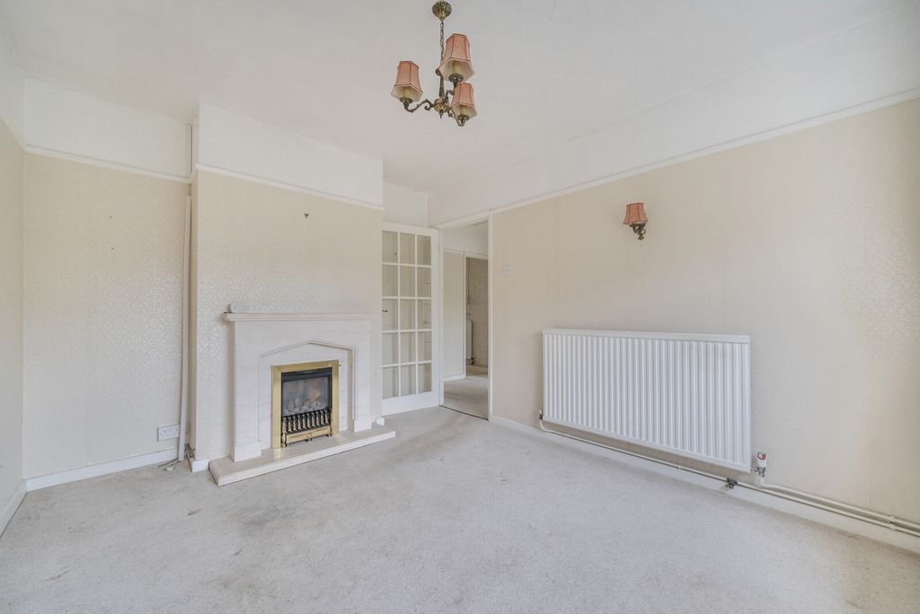 Property photo 3 of 21 1342254-10-68A5d4...