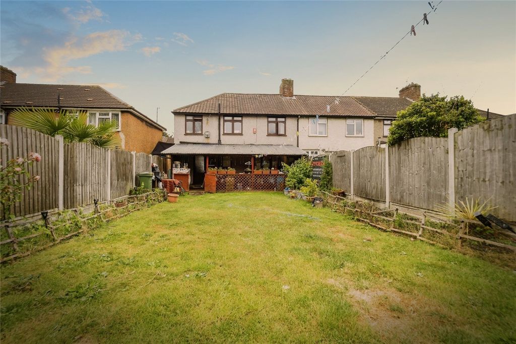 Property photo 2 of 17 Picture No. 29