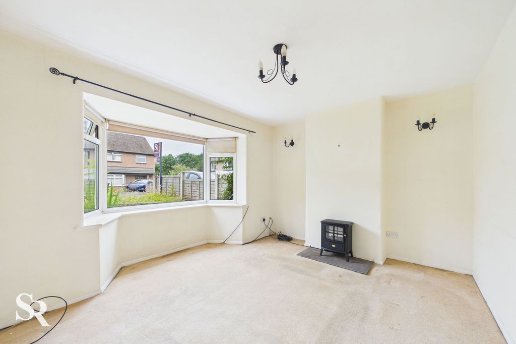 Property photo 2 of 26