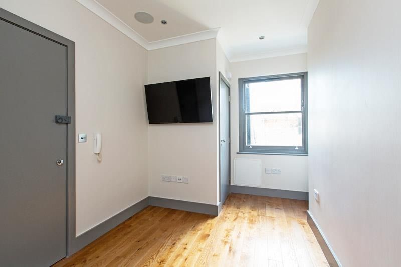 Property photo 1 of 5 Studio 3.Jpg