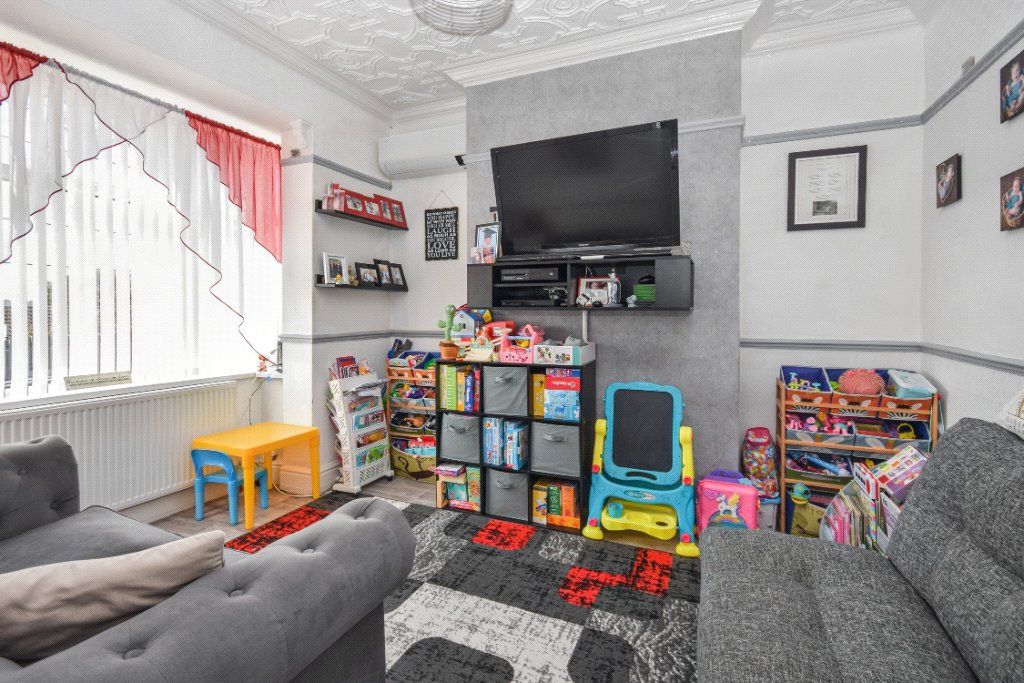 Property photo 2 of 13 Picture No. 11