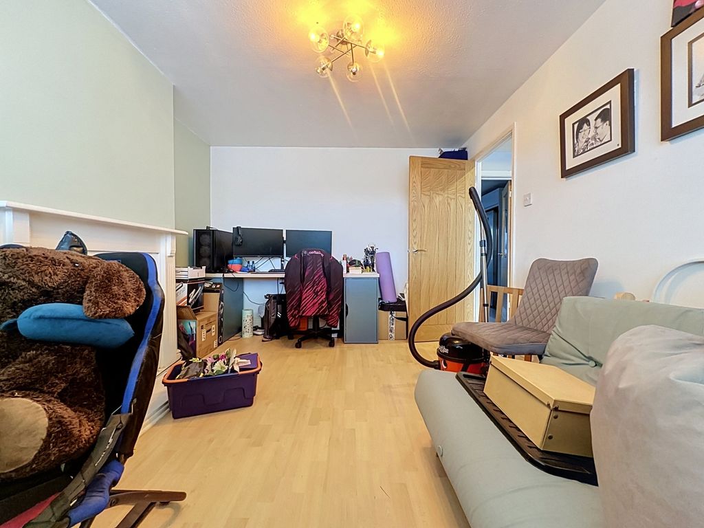 Property photo 2 of 17 Reception Room