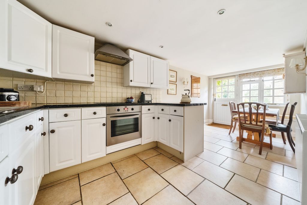 Property photo 2 of 9 Kitchen/Diner