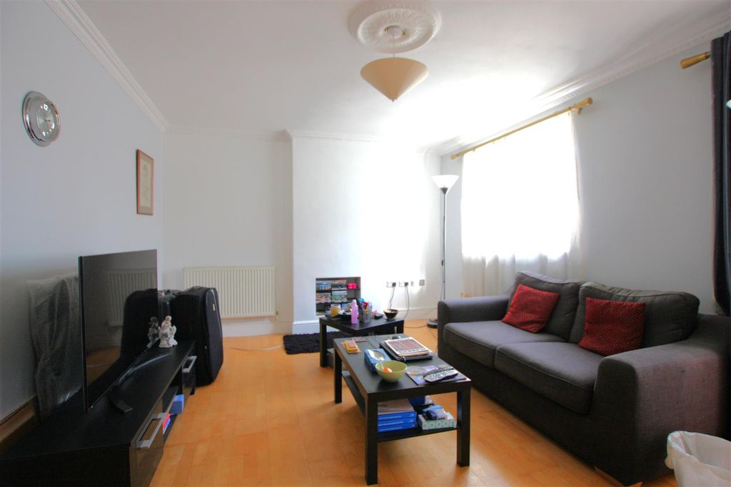 Property photo 2 of 9 Img_0004.Jpg