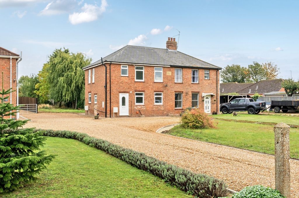 Property photo 1 of 40 1537282-3-1A15Dea03F426