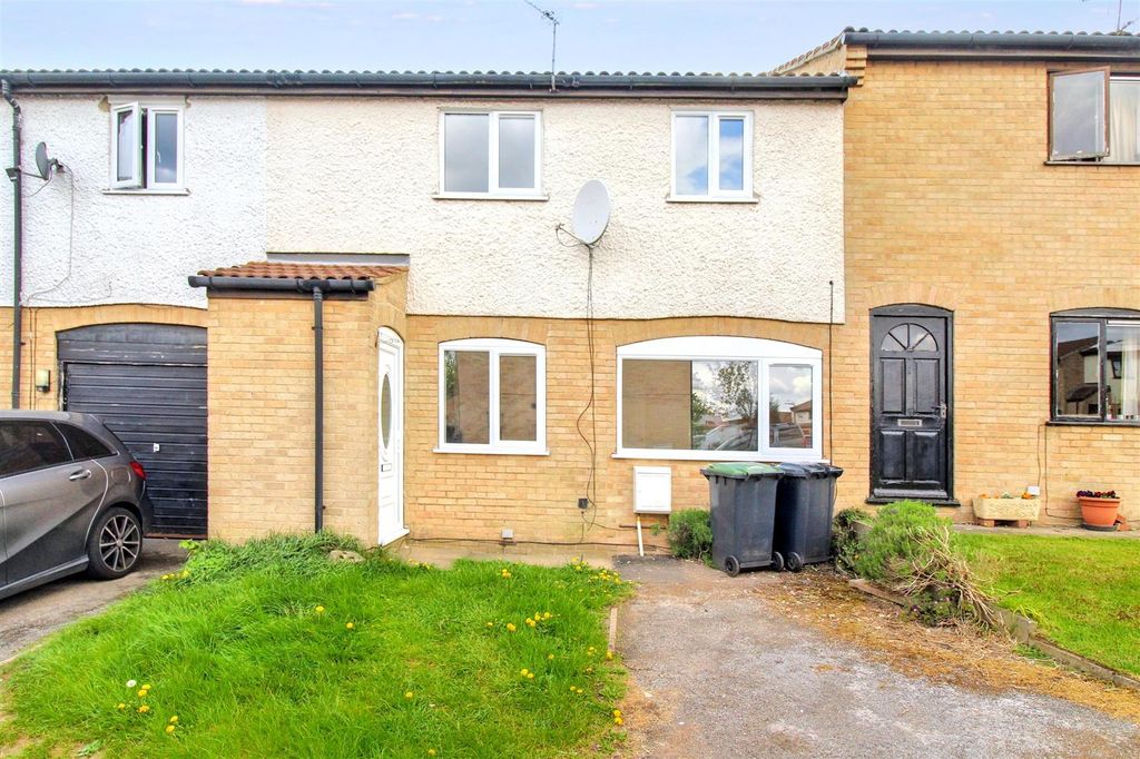 Property photo 1 of 9 Front.Jpg