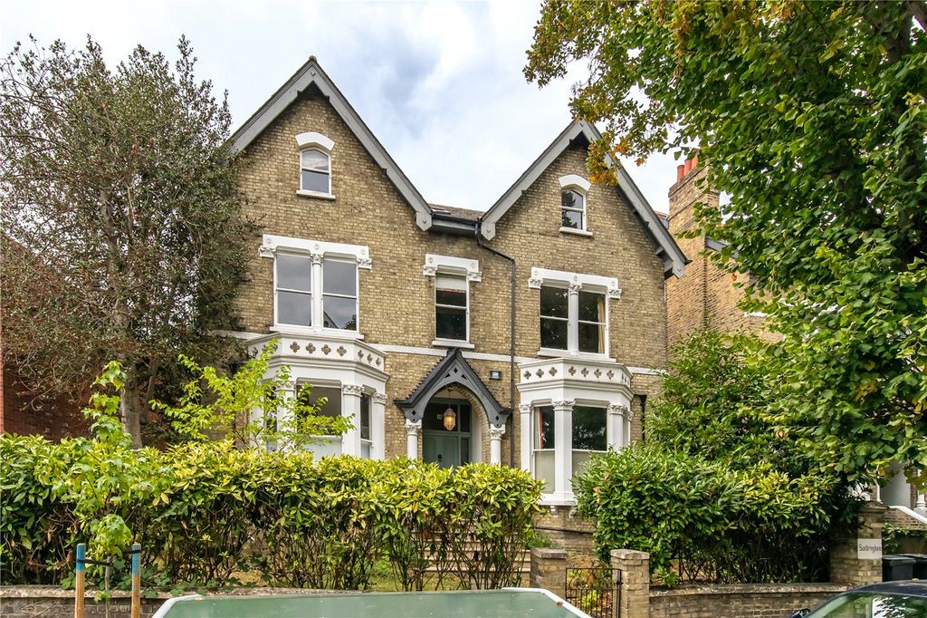 Property photo 1 of 44 Picture No. 46