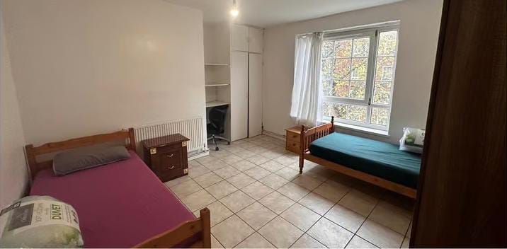 Property photo 3 of 5