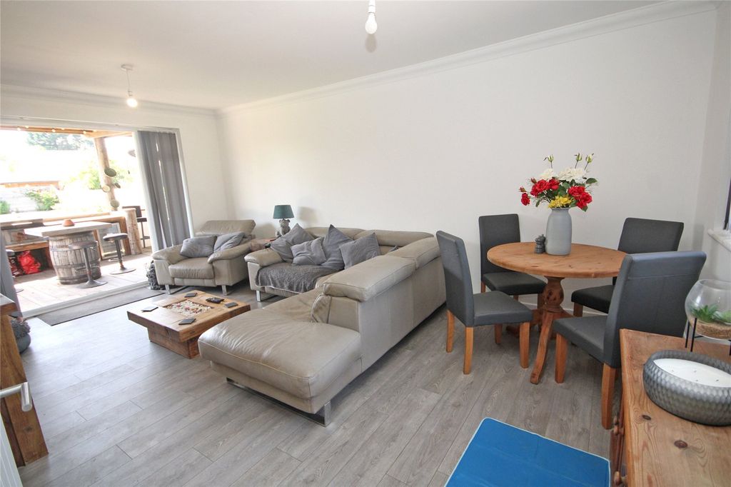 Property photo 3 of 13 Picture No. 06