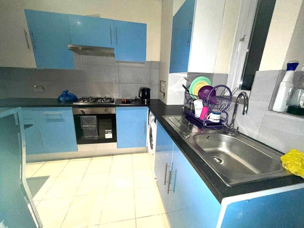 Property photo 3 of 5 Picture No. 02