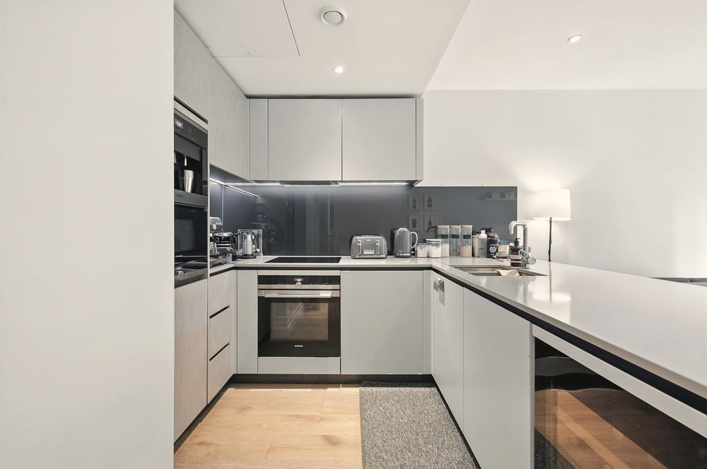 Property photo 2 of 20 Img_9225