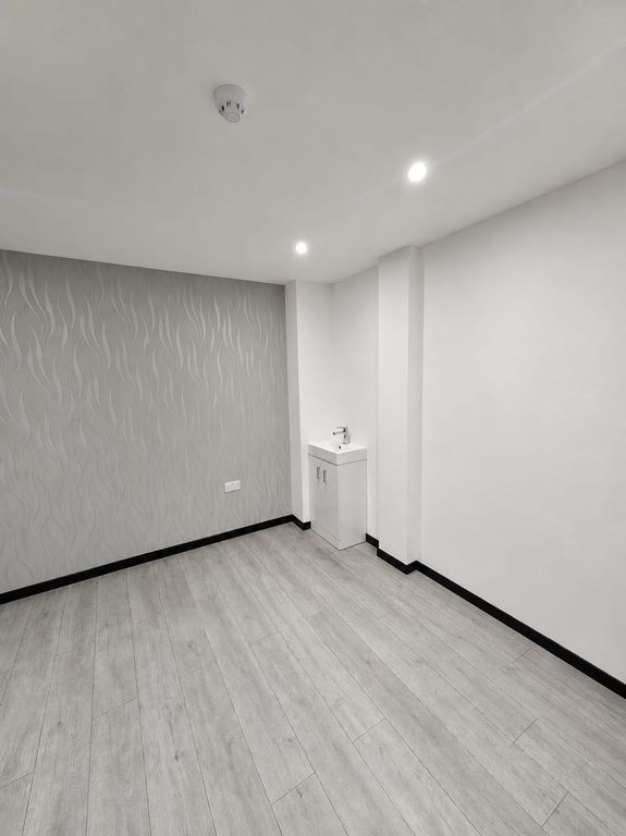 Property photo 2 of 2