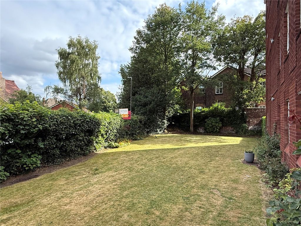 Property photo 3 of 10 Picture No. 04