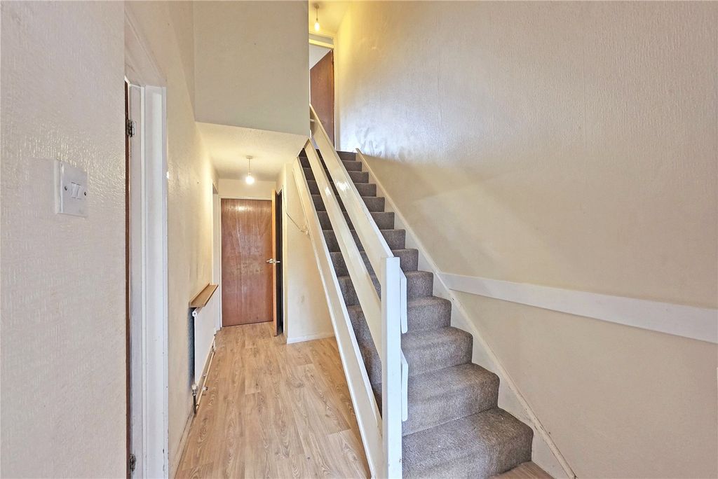 Property photo 3 of 16 Hallway