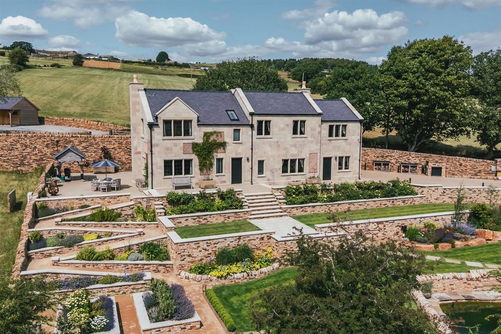 Property photo 1 of 72 Exterior And Gardens