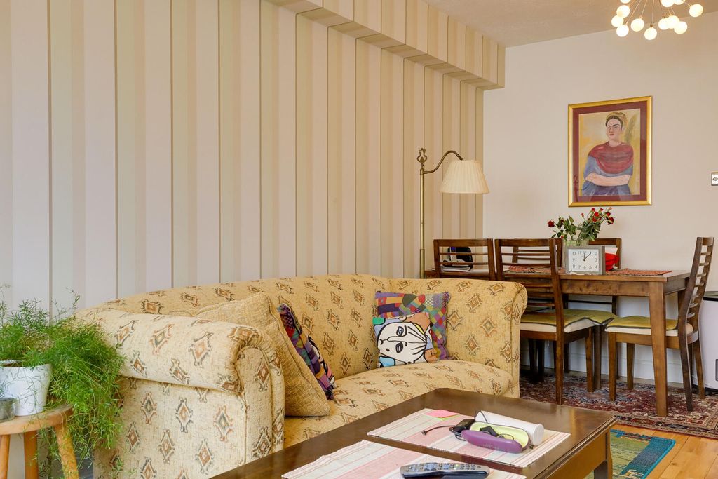 Property photo 3 of 15 Living Room