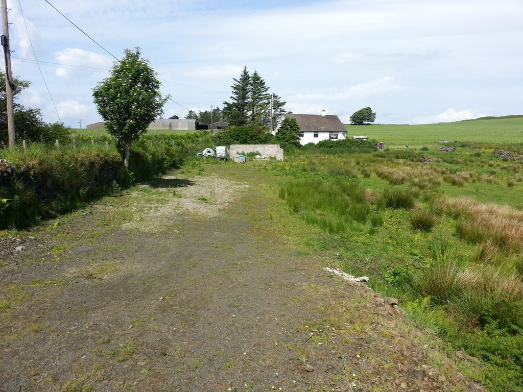 Property photo 3 of 3