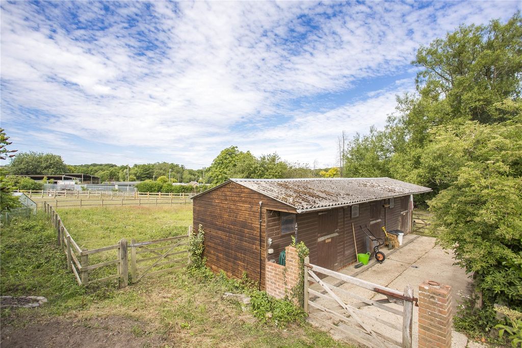 Property photo 3 of 35 Picture No. 37