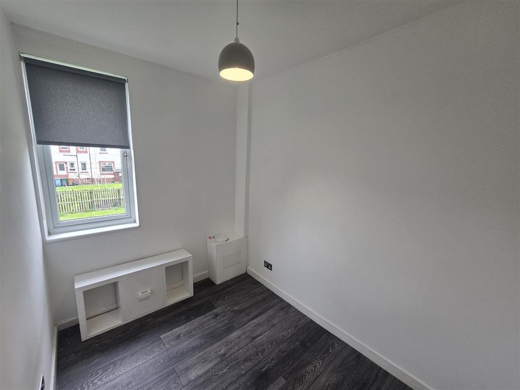 Property photo 2 of 8 Shand Street 2.Jpg