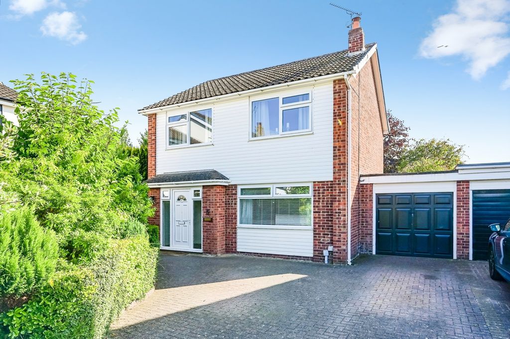 Property photo 1 of 20 Pbox-Img.Jpg