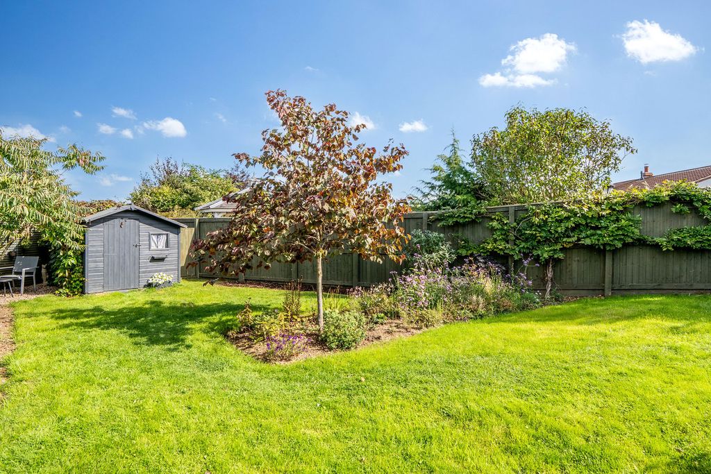 Property photo 3 of 16