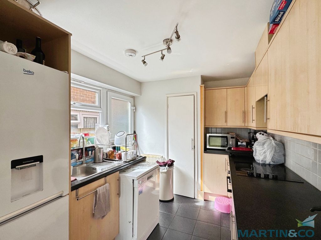 Property photo 3 of 17 A6485A73--4360-A4Fc-8Ea9C4Fef2A9-56279-00001F91335