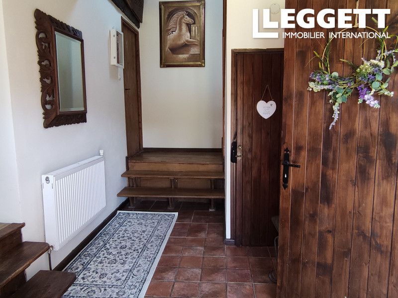 Property photo 2 of 10