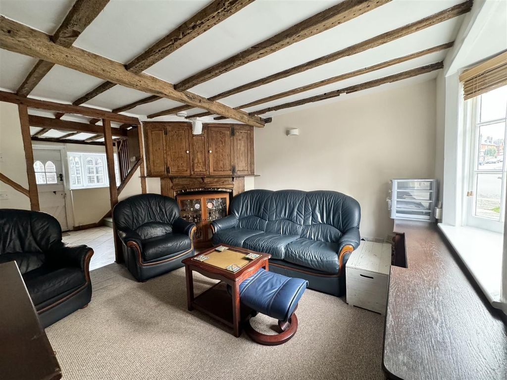 Property photo 3 of 8 Sitting Room